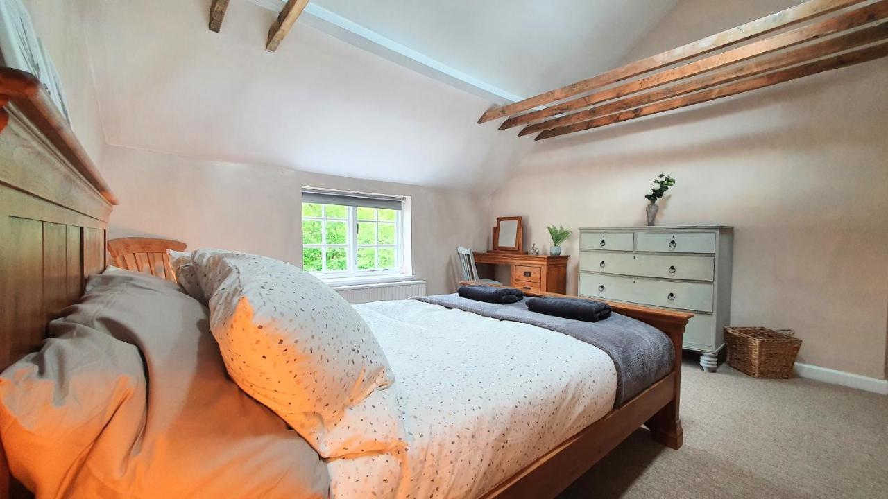 Glenfield Cottage - Secluded Luxury Deep In The Oxfordshire Countryside Wilcote Εξωτερικό φωτογραφία